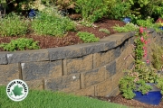 Landscape-with-retaining-wall-Between-the-Edges-EvansGA